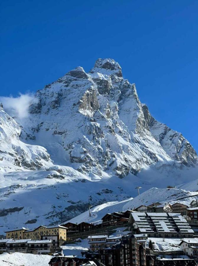 Giomein Sporting Red House Breuil-Cervinia Extérieur photo